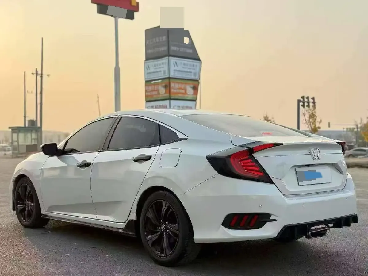 2019 Honda Civic 1.5T 177HP L4 CVT,autocango,china used car exporter,china ev exporter,chinese used car exporter,chinese used ev exporter
