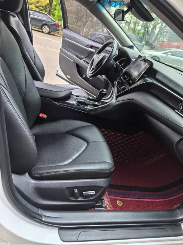 2021 Toyota Camry 2.5L 178HP L4 E-CVT Hybrid,autocango,china used car exporter,china ev exporter,chinese used car exporter,chinese used ev exporter