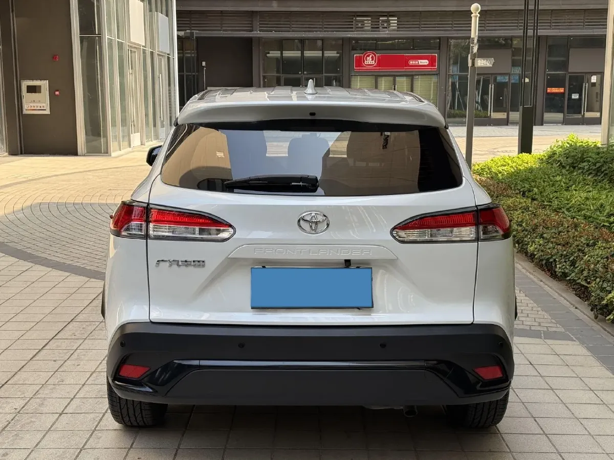 2022 Toyota Frontlander 2.0L 171HP L4 CVT,autocango,china used car exporter,china ev exporter,chinese used car exporter,chinese used ev exporter