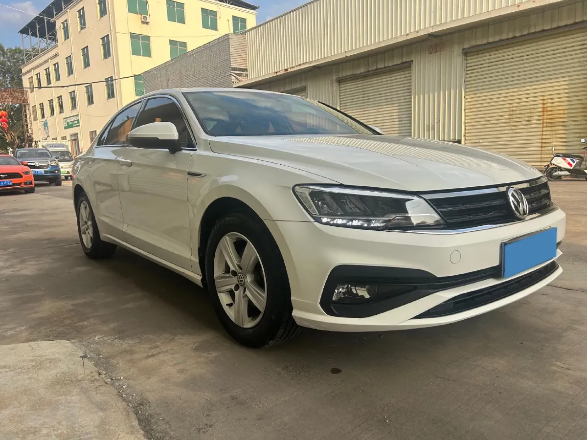 2018 Volkswagen Lamando 1.4T 131HP L4 7DCT,autocango,china used car exporter,china ev exporter,chinese used car exporter,chinese used ev exporter