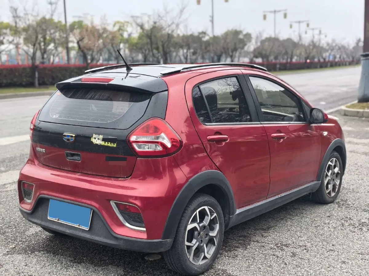 2017 Geely Vision X3 1.5L 102HP L4 4AT,autocango,china used car exporter,china ev exporter,chinese used car exporter,chinese used ev exporter