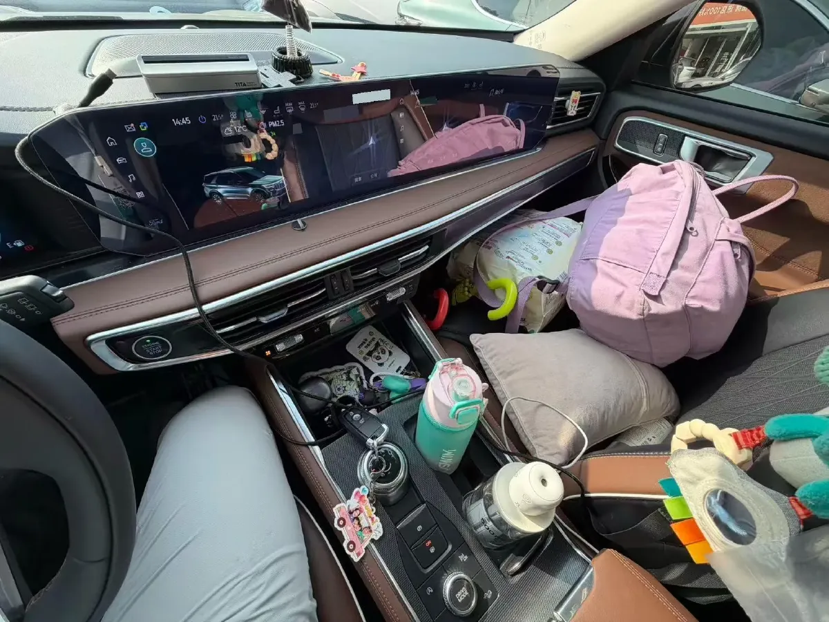 2023 Ford Explorer 2.3T 276HP L4 10AT,autocango,china used car exporter,china ev exporter,chinese used car exporter,chinese used ev exporter