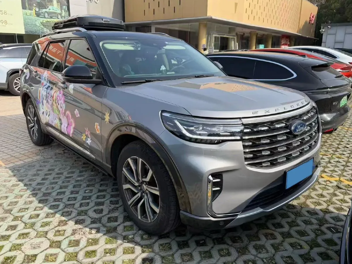 2023 Ford Explorer 2.3T 276HP L4 10AT,autocango,china used car exporter,china ev exporter,chinese used car exporter,chinese used ev exporter