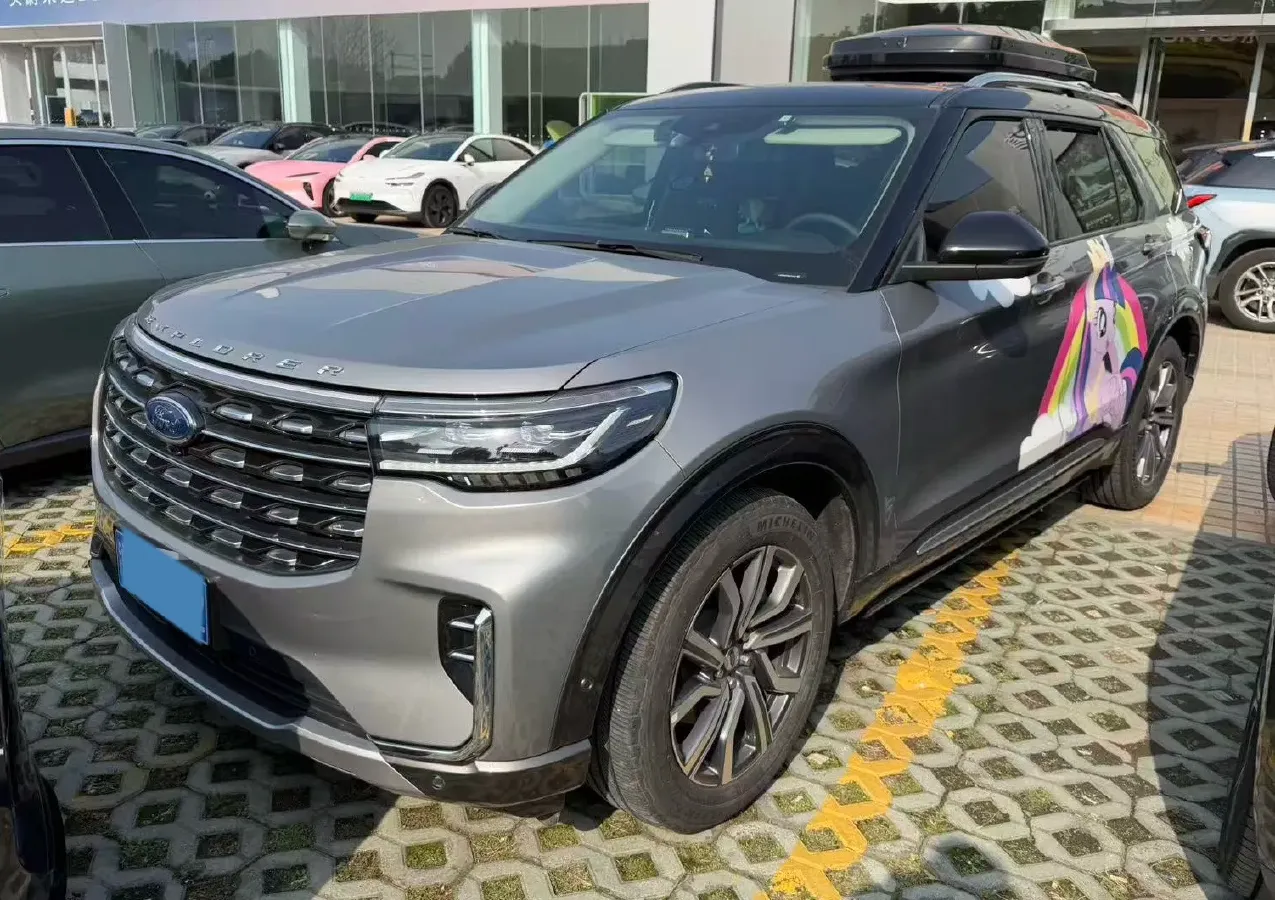2023 Ford Explorer 2.3T 276HP L4 10AT,autocango,china used car exporter,china ev exporter,chinese used car exporter,chinese used ev exporter