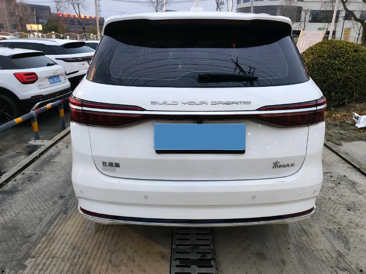 2022 Exceed LXC-DM 1.5T 156HP L4 3DHT PHEV 19.27KWH,autocango,china used car exporter,china ev exporter,chinese used car exporter,chinese used ev exporter