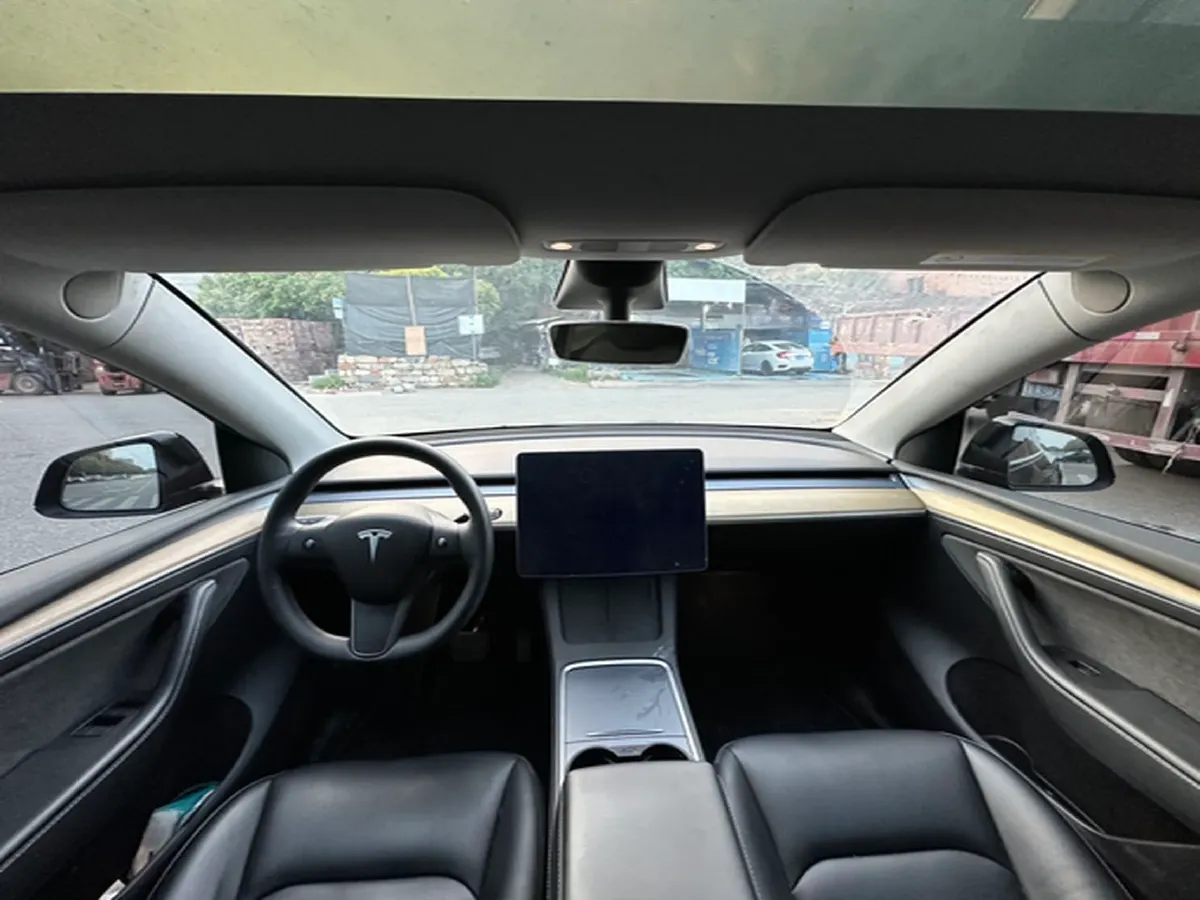 2022 Tesla Model Y BEV 60KWH,autocango,china used car exporter,china ev exporter,chinese used car exporter,chinese used ev exporter