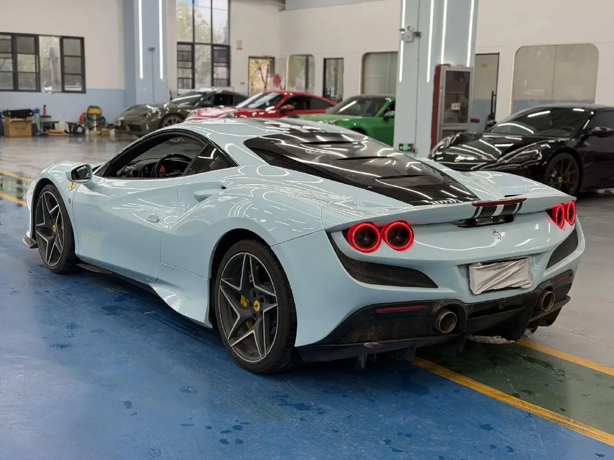 2019 Aston Martin DB11 5.2T 639HP V12 8AT,autocango,china used car exporter,china ev exporter,chinese used car exporter,chinese used ev exporter