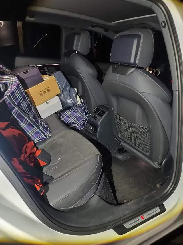 2024 Audi A4L 2.0T 245HP L4 7DCT,autocango,china used car exporter,china ev exporter,chinese used car exporter,chinese used ev exporter