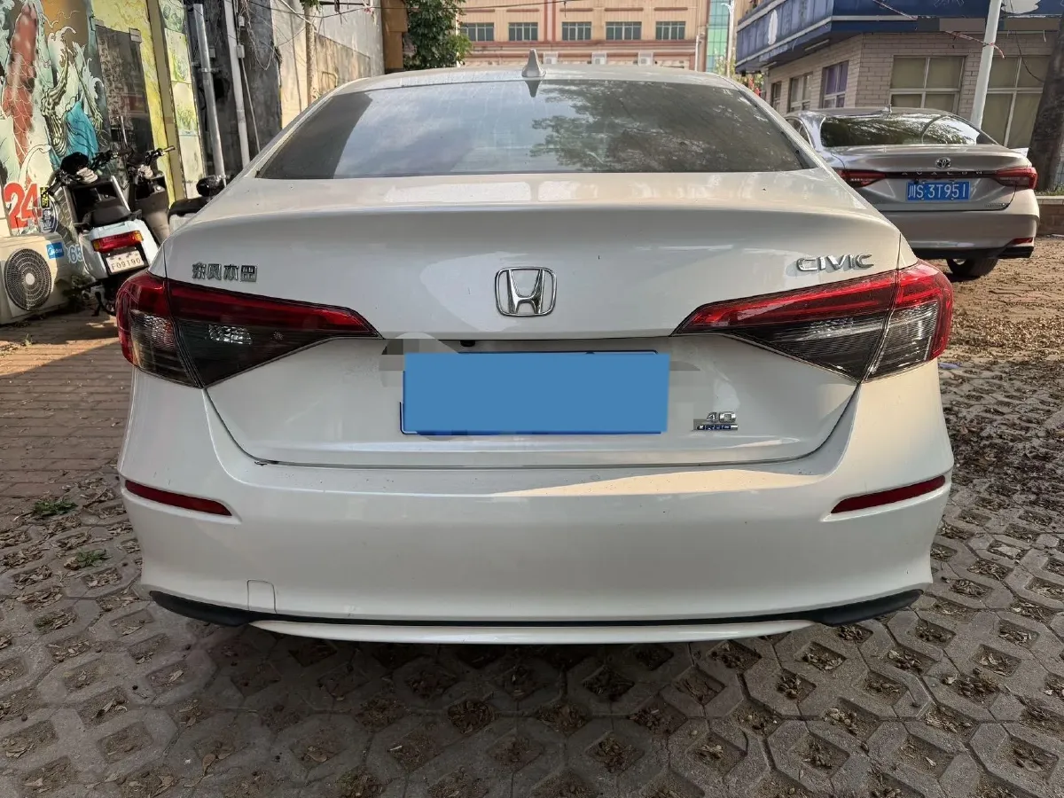 2023 Honda Civic 1.5T 182HP L4 CVT,autocango,china used car exporter,china ev exporter,chinese used car exporter,chinese used ev exporter