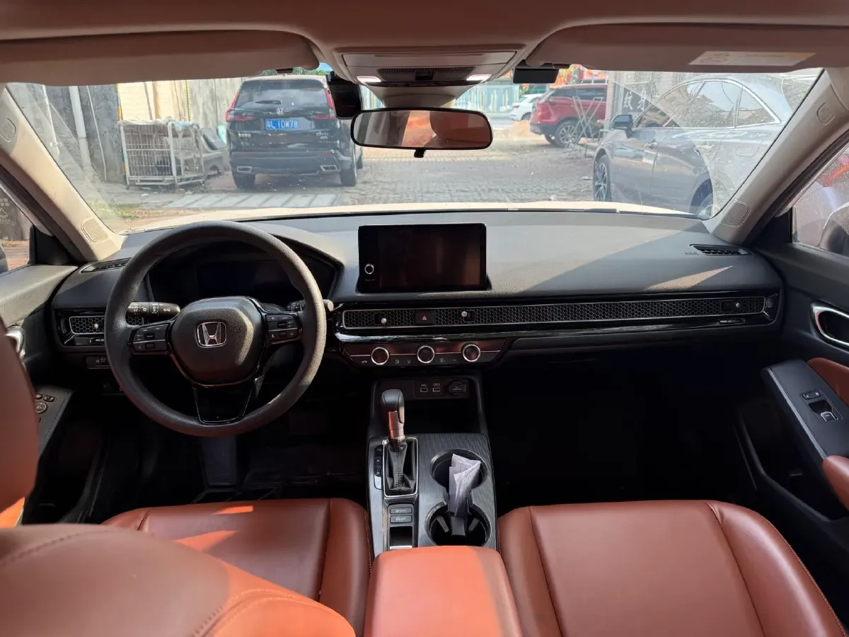 2023 Honda Civic 1.5T 182HP L4 CVT,autocango,china used car exporter,china ev exporter,chinese used car exporter,chinese used ev exporter
