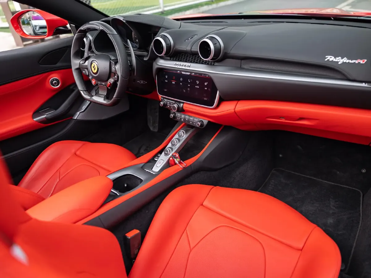 2021 Ferrari Portofino 3.9T 620HP V8 8DCT,autocango,china used car exporter,china ev exporter,chinese used car exporter,chinese used ev exporter