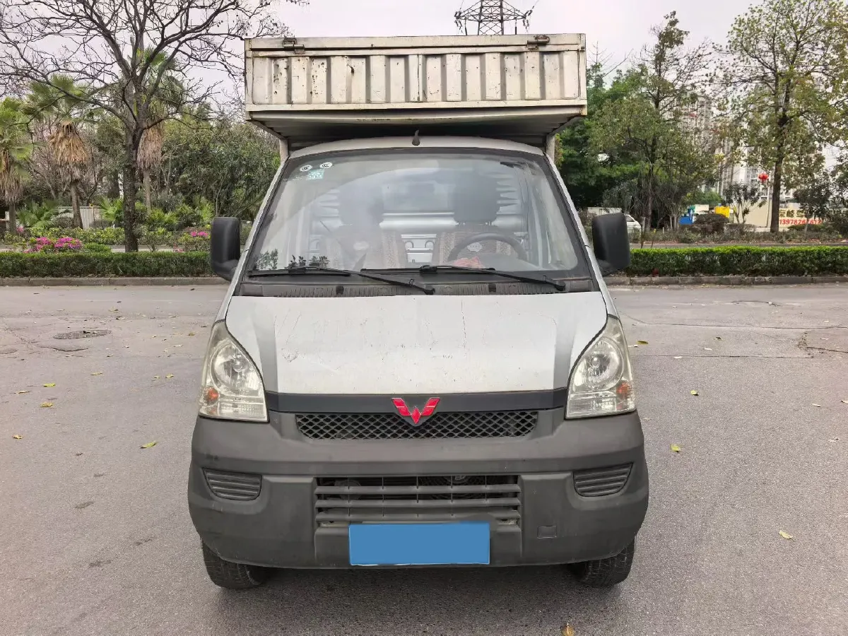 2016 WuLing ZhiGuang Mini Truck 1.2L 82HP L4 5MT,autocango,china used car exporter,china ev exporter,chinese used car exporter,chinese used ev exporter