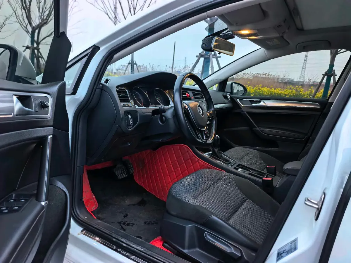 2020 Volkswagen Golf 1.4T 150HP L4 7DCT,autocango,china used car exporter,china ev exporter,chinese used car exporter,chinese used ev exporter