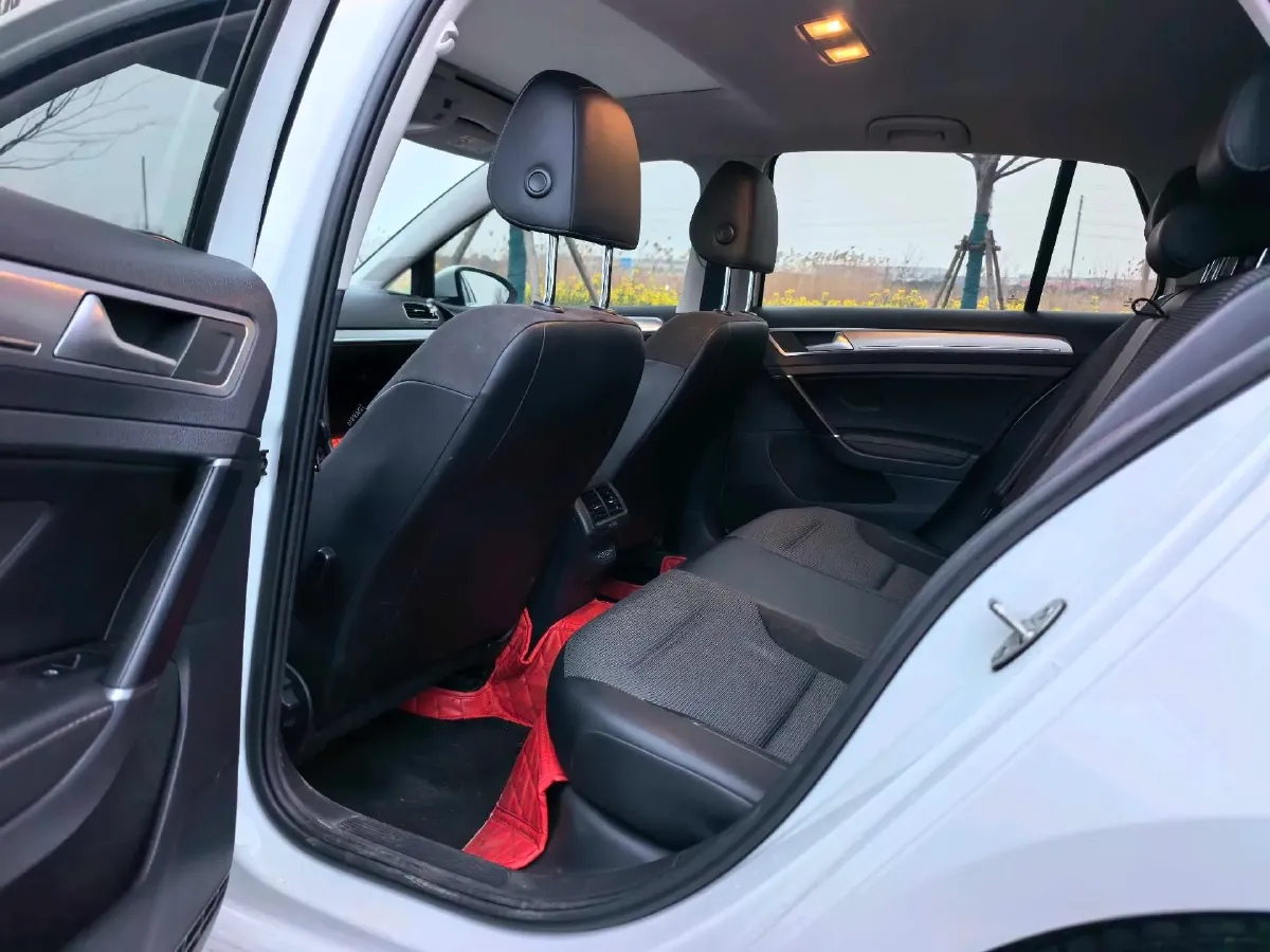 2020 Volkswagen Golf 1.4T 150HP L4 7DCT,autocango,china used car exporter,china ev exporter,chinese used car exporter,chinese used ev exporter