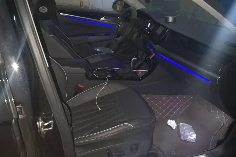 2022 Xpeng P7 BEV 60.2KWH,autocango,china used car exporter,china ev exporter,chinese used car exporter,chinese used ev exporter