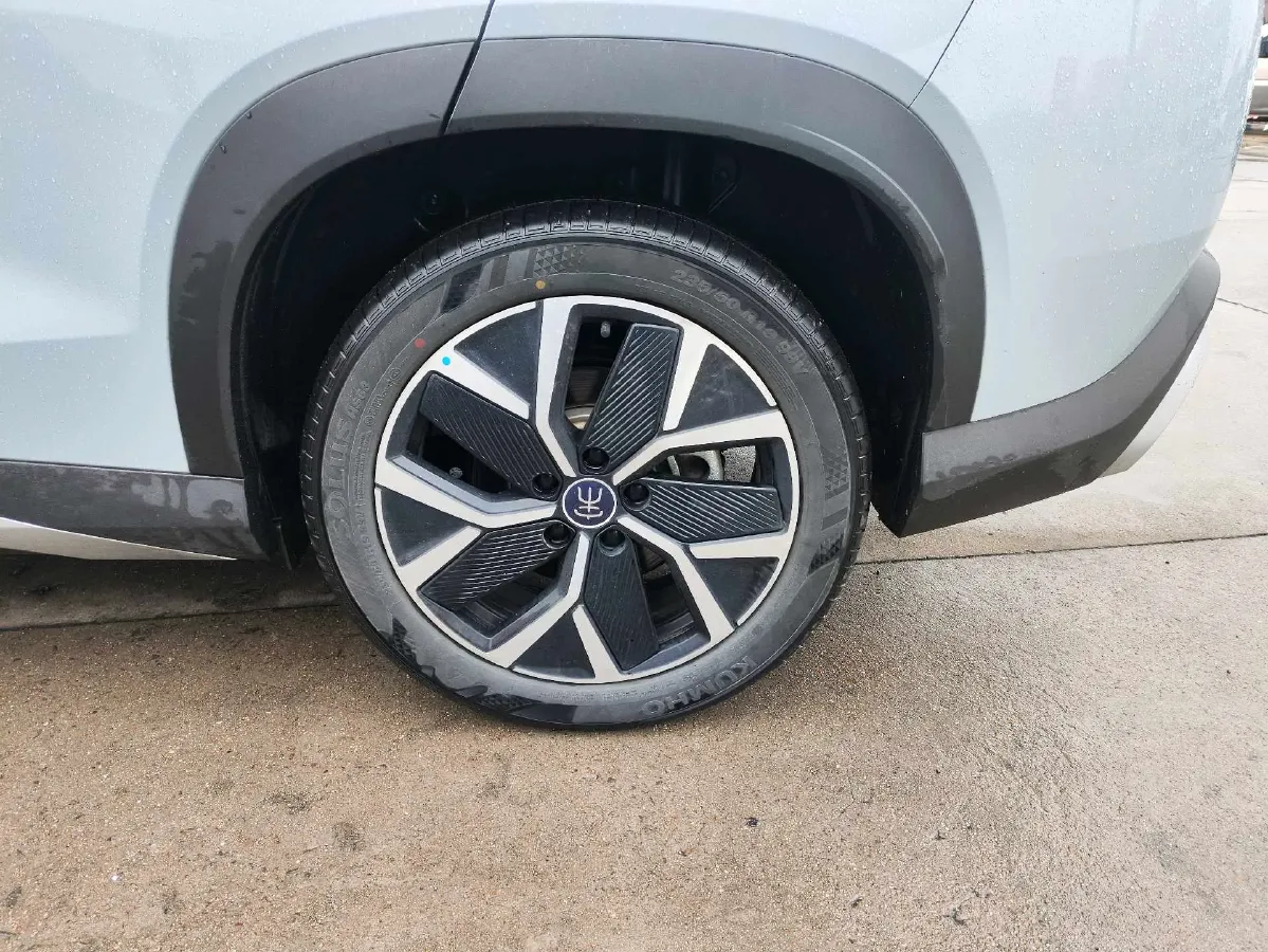 2024 BYD SongL DM-i 1.5L 101HP L4 E-CVT PHEV 26.6KWH,autocango,china used car exporter,china ev exporter,chinese used car exporter,chinese used ev exporter