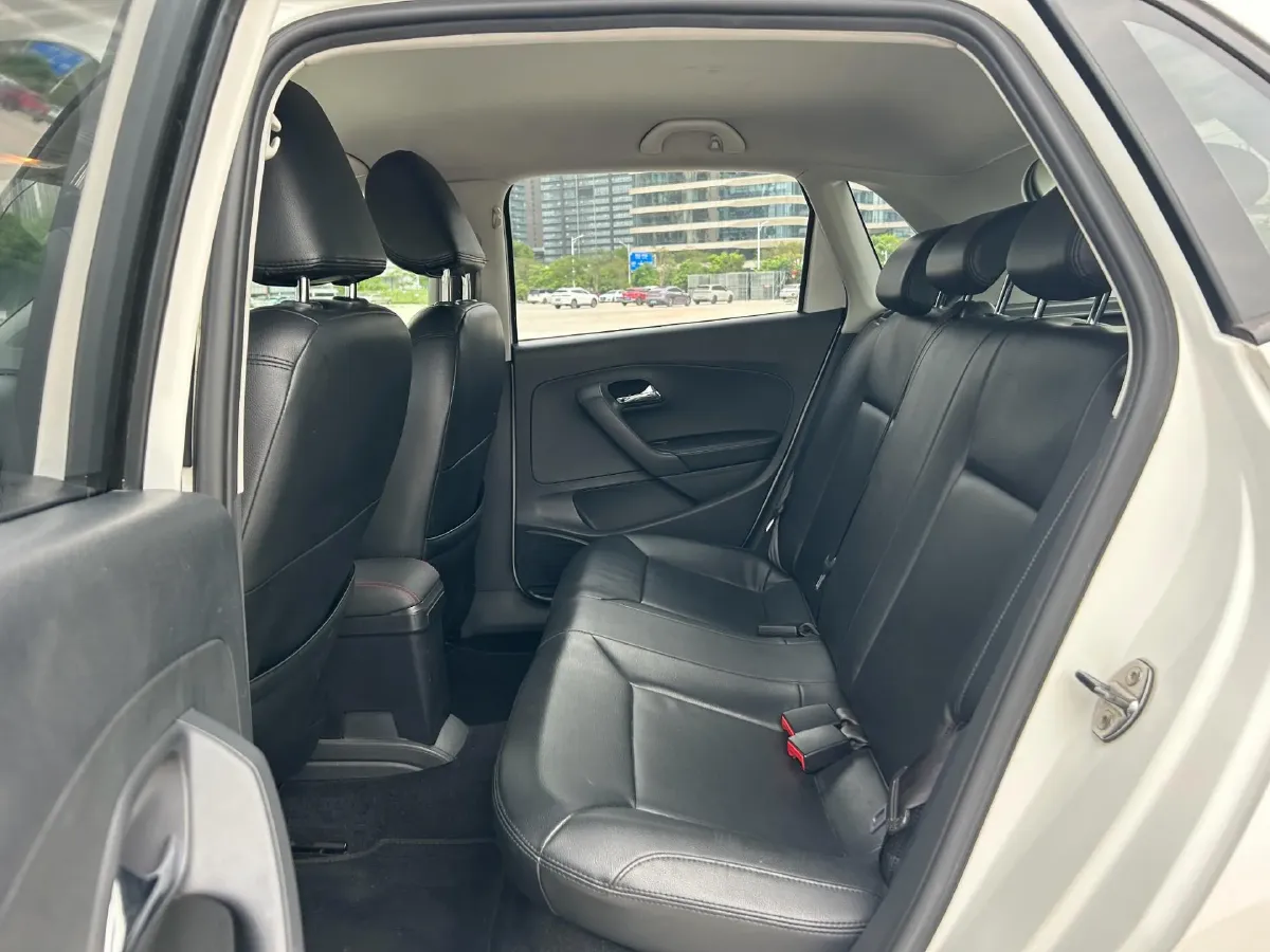 2018 ChangAn Eado 1.6L 128HP L4 6AT,autocango,china used car exporter,china ev exporter,chinese used car exporter,chinese used ev exporter