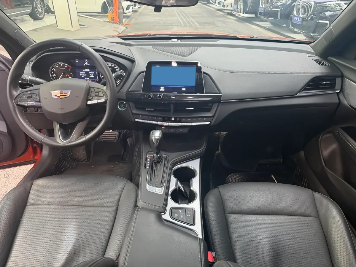 2023 Cadillac CT4 1.5T 211HP L4 8AT,autocango,china used car exporter,china ev exporter,chinese used car exporter,chinese used ev exporter