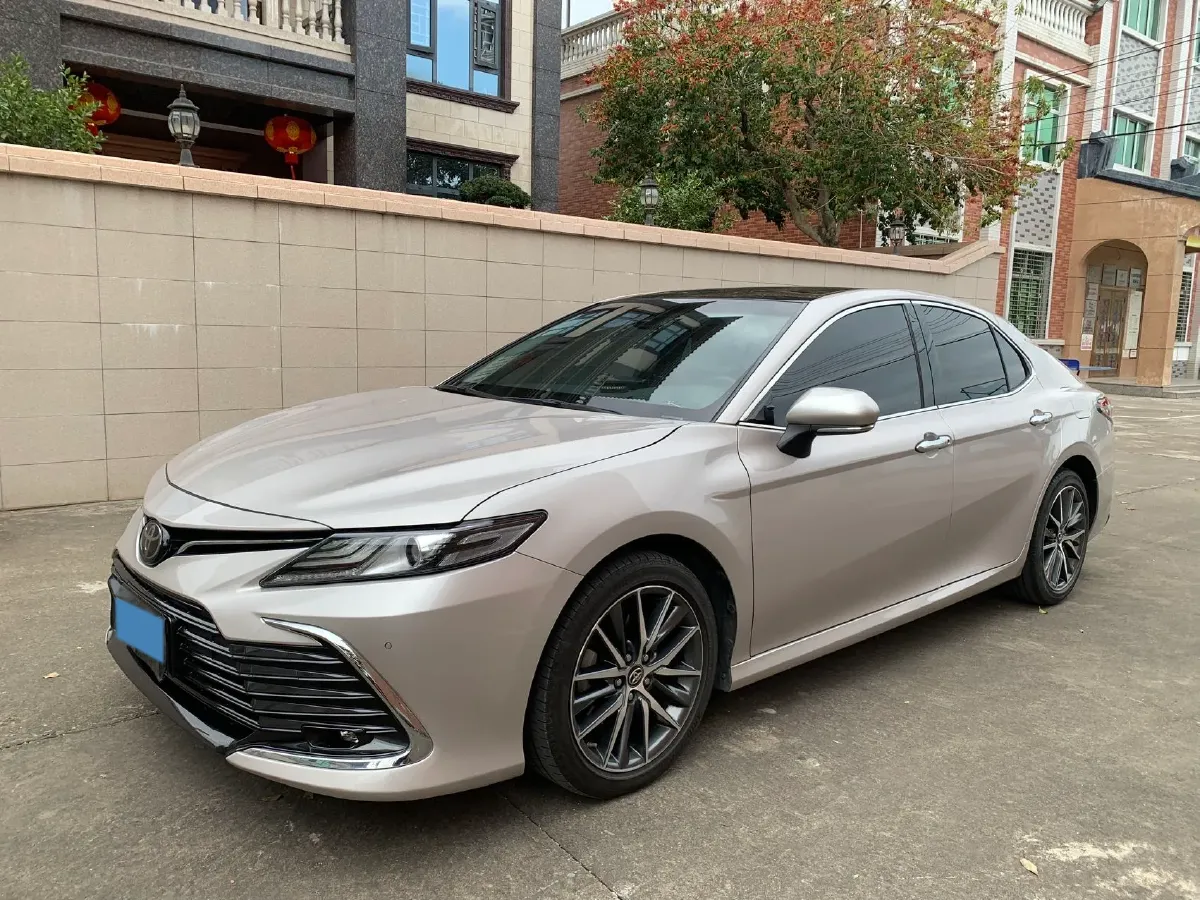 2021 Toyota Camry 2.5L 209HP L4 8AT,autocango,china used car exporter,china ev exporter,chinese used car exporter,chinese used ev exporter