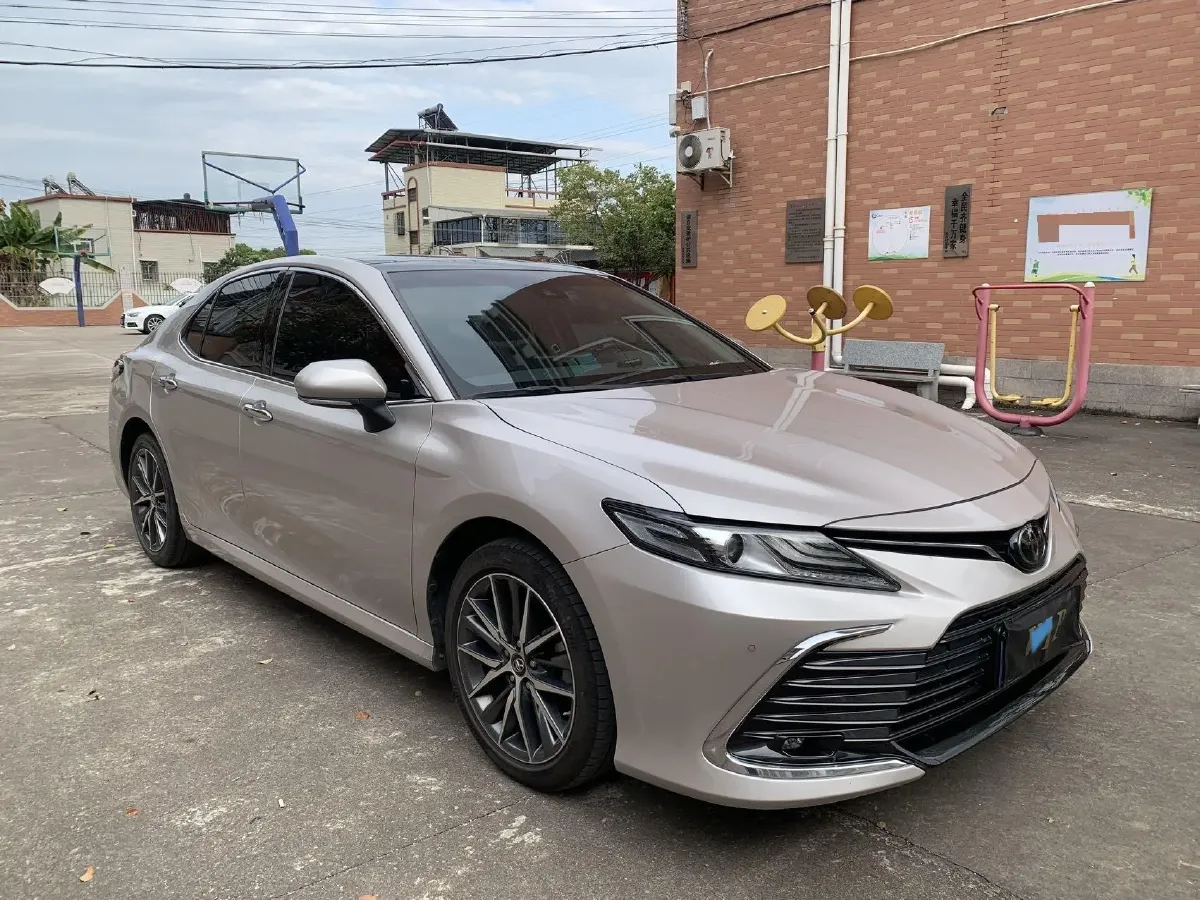 2021 Toyota Camry 2.5L 209HP L4 8AT,autocango,china used car exporter,china ev exporter,chinese used car exporter,chinese used ev exporter