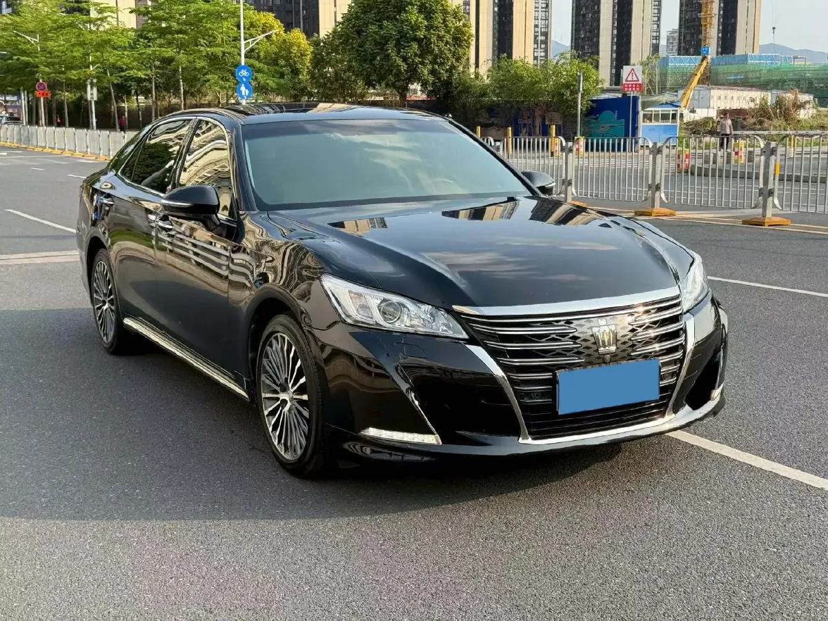 2018 Toyota Highlander 2.0T 220HP L4 6AT,autocango,china used car exporter,china ev exporter,chinese used car exporter,chinese used ev exporter