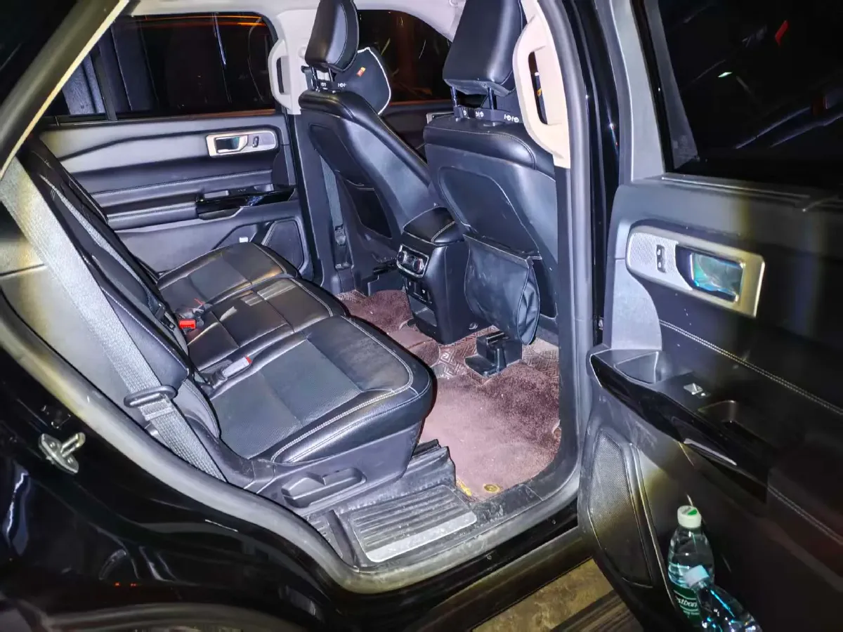 2020 Ford Explorer 2.3T 276HP L4 10AT,autocango,china used car exporter,china ev exporter,chinese used car exporter,chinese used ev exporter