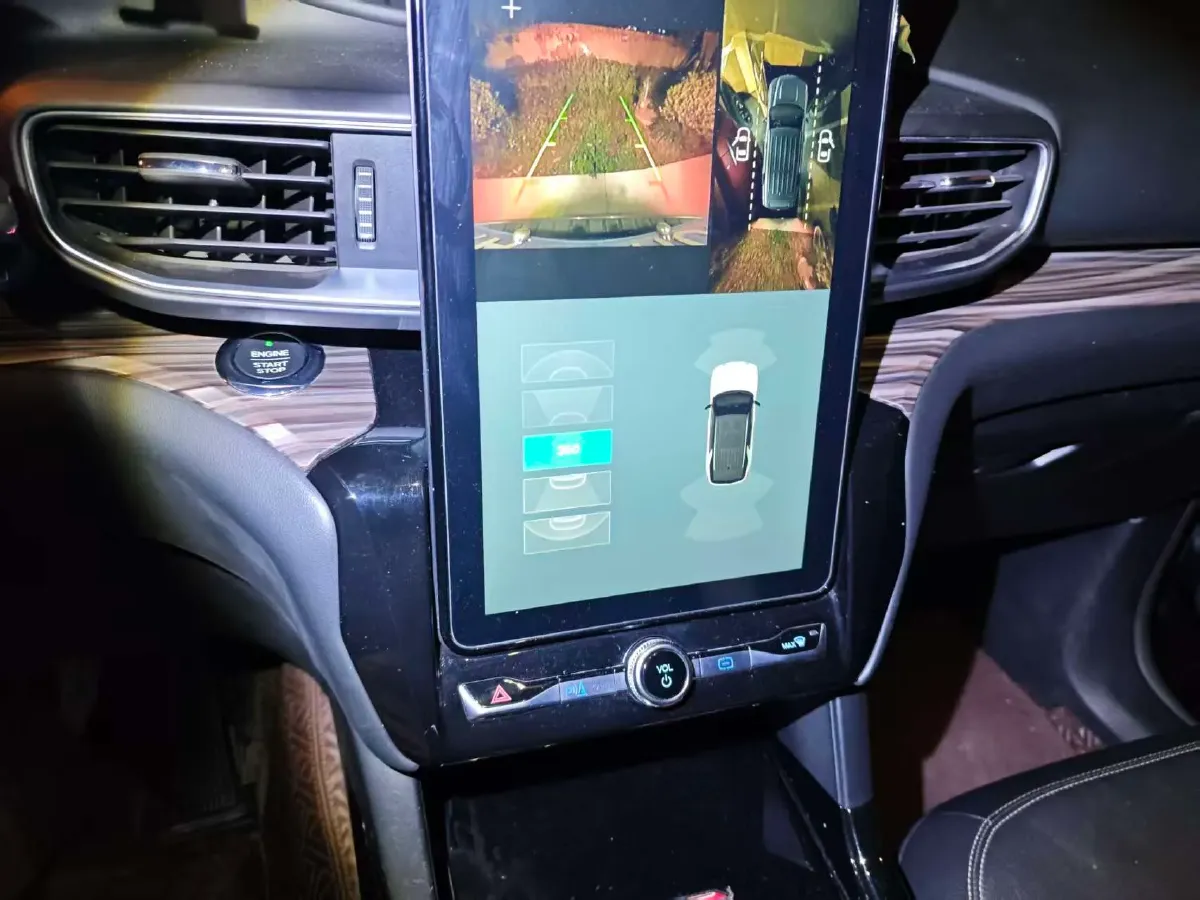 2020 Ford Explorer 2.3T 276HP L4 10AT,autocango,china used car exporter,china ev exporter,chinese used car exporter,chinese used ev exporter