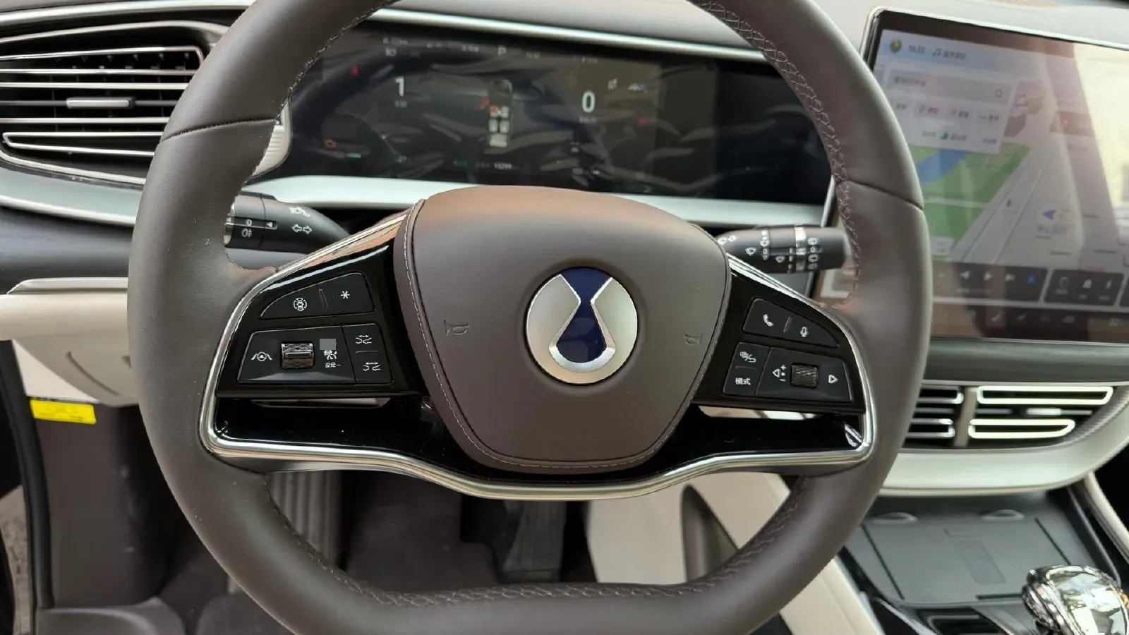 2024 Denza D9 1.5T 139HP L4 E-CVT PHEV 40KWH,autocango,china used car exporter,china ev exporter,chinese used car exporter,chinese used ev exporter