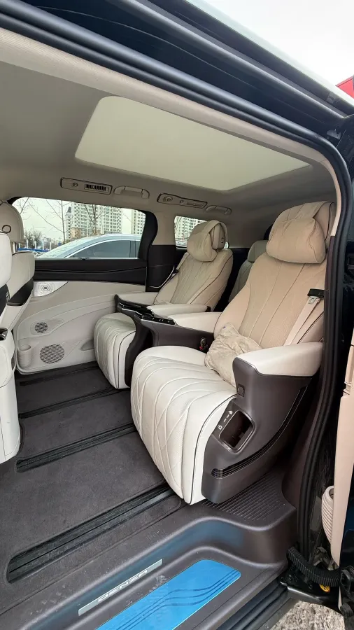 2024 Denza D9 1.5T 139HP L4 E-CVT PHEV 40KWH,autocango,china used car exporter,china ev exporter,chinese used car exporter,chinese used ev exporter