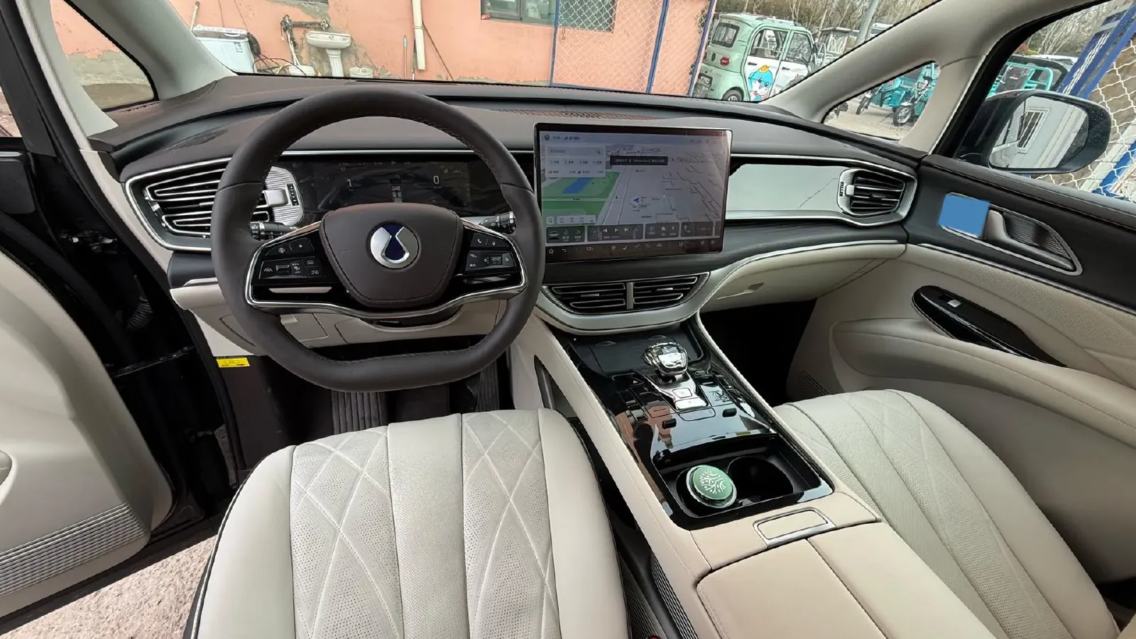 2024 Denza D9 1.5T 139HP L4 E-CVT PHEV 40KWH,autocango,china used car exporter,china ev exporter,chinese used car exporter,chinese used ev exporter