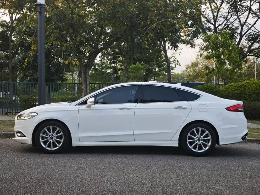 2017 Ford Mondeo 1.5T 181HP L4 6AT,autocango,china used car exporter,china ev exporter,chinese used car exporter,chinese used ev exporter