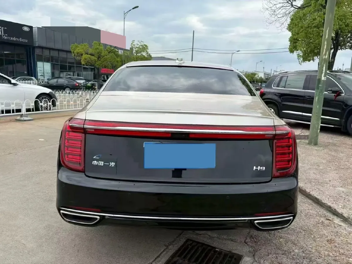 2020 HongQi H9 2.0T 252HP L4 7DCT,autocango,china used car exporter,china ev exporter,chinese used car exporter,chinese used ev exporter