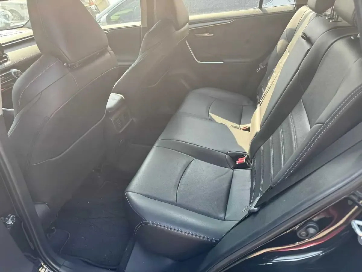 2023 Toyota Wildlander 2.0L 171HP L4 CVT,autocango,china used car exporter,china ev exporter,chinese used car exporter,chinese used ev exporter