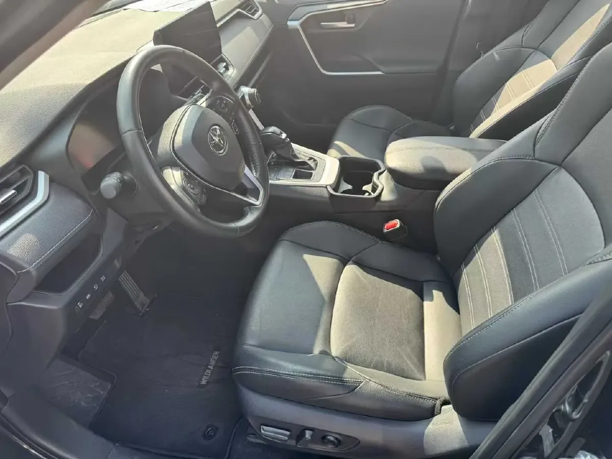 2023 Toyota Wildlander 2.0L 171HP L4 CVT,autocango,china used car exporter,china ev exporter,chinese used car exporter,chinese used ev exporter