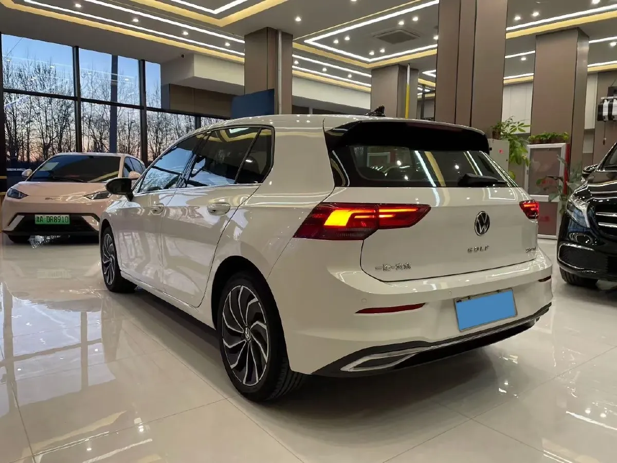 2021 Volkswagen Golf 1.4T 150HP L4 7DCT,autocango,china used car exporter,china ev exporter,chinese used car exporter,chinese used ev exporter