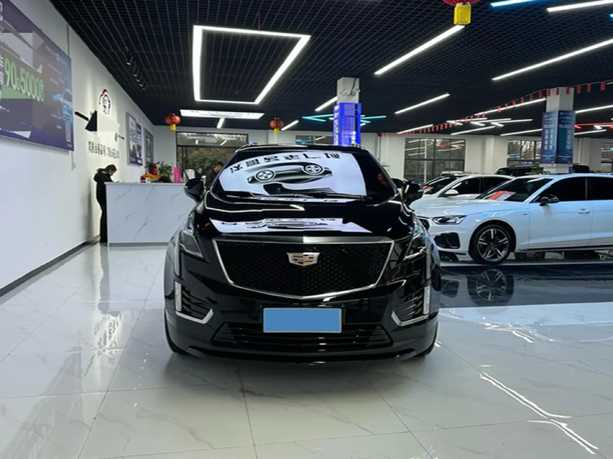 2024 Cadillac XT5 2.0T 237HP L4 9AT,autocango,china used car exporter,china ev exporter,chinese used car exporter,chinese used ev exporter