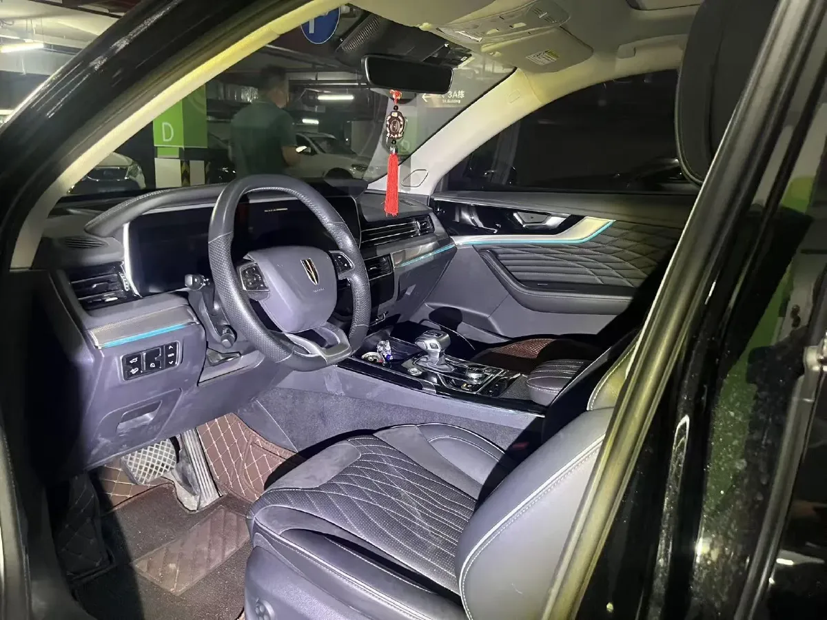 2022 HongQi HS5 2.0T 224HP L4 6AT,autocango,china used car exporter,china ev exporter,chinese used car exporter,chinese used ev exporter