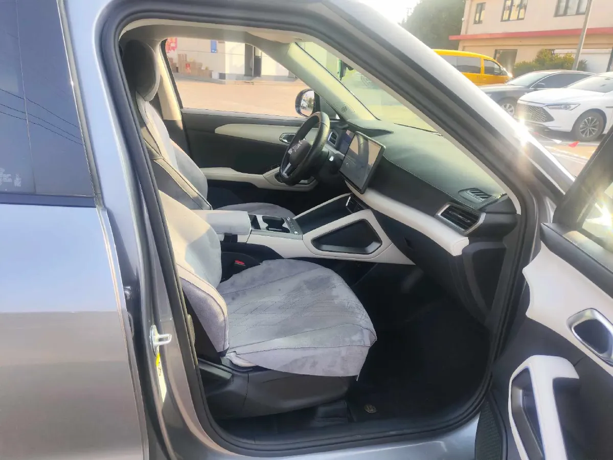 2024 BYD YuanUP BEV 45.12KWH,autocango,china used car exporter,china ev exporter,chinese used car exporter,chinese used ev exporter