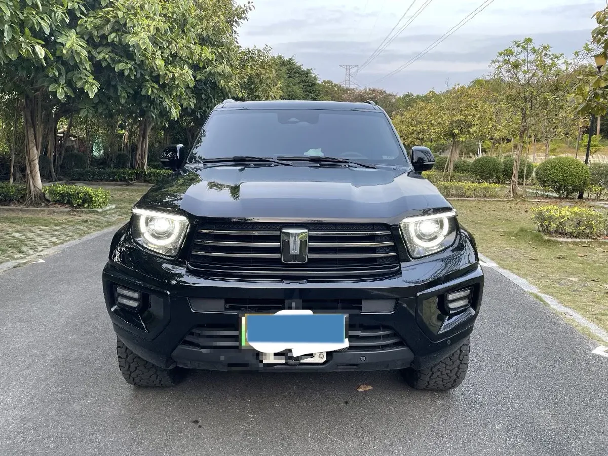 2024 Tank 700 3.0T 360HP V6 9AT PHEV 37.1KWH,autocango,china used car exporter,china ev exporter,chinese used car exporter,chinese used ev exporter