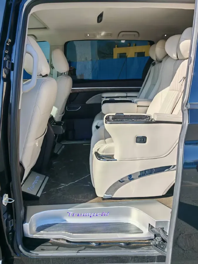 2020 GAC Trumpchi M8 2.0T 252HP L4 8AT,autocango,china used car exporter,china ev exporter,chinese used car exporter,chinese used ev exporter