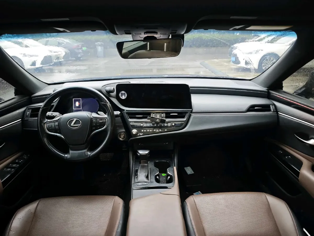 2023 Lexus ES 2.0L 173HP L4 CVT,autocango,china used car exporter,china ev exporter,chinese used car exporter,chinese used ev exporter