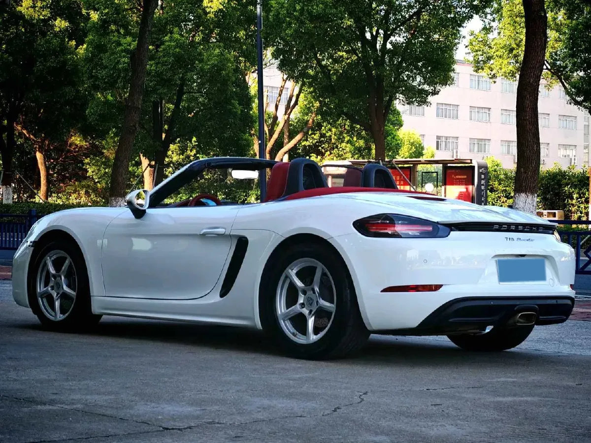 2020 Porsche 718 2.0T 250HP H4 7DCT,autocango,china used car exporter,china ev exporter,chinese used car exporter,chinese used ev exporter