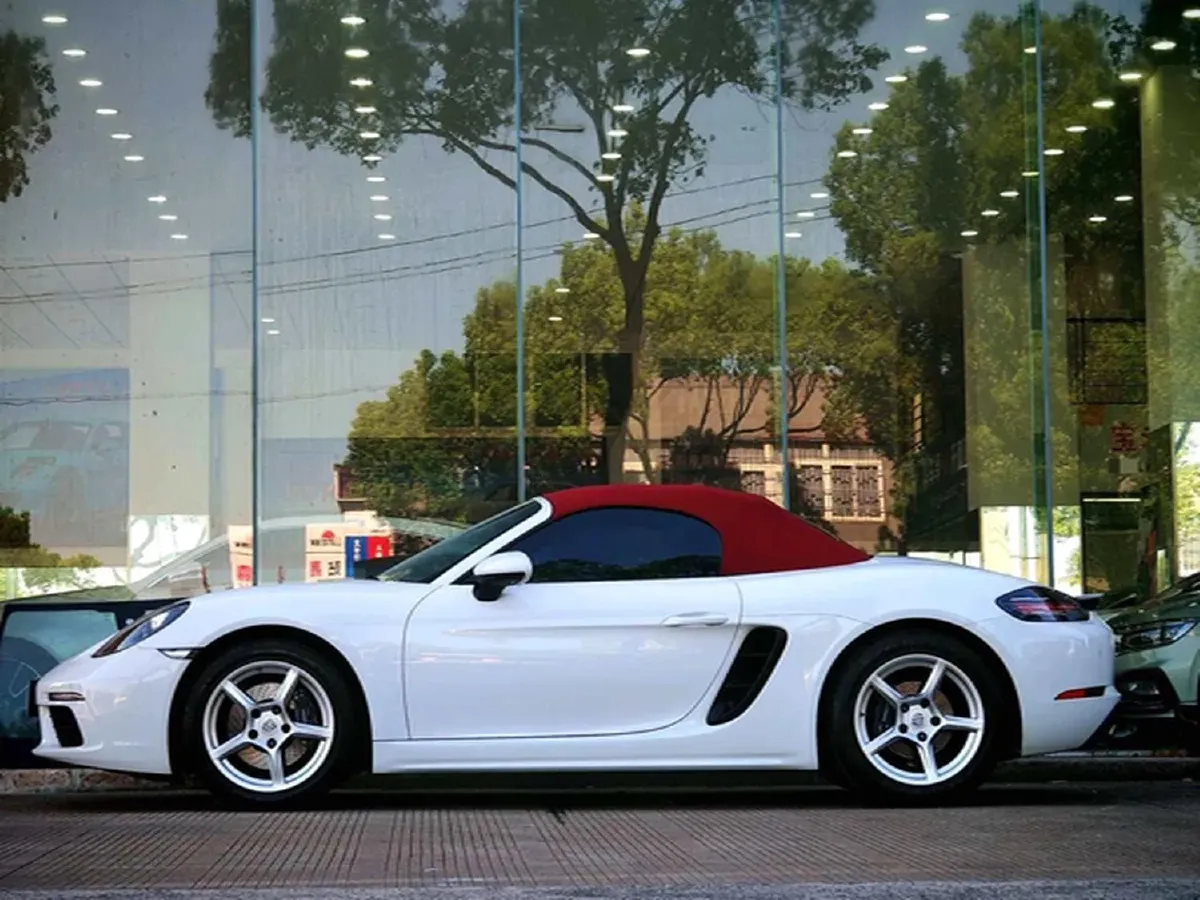 2020 Porsche 718 2.0T 250HP H4 7DCT,autocango,china used car exporter,china ev exporter,chinese used car exporter,chinese used ev exporter