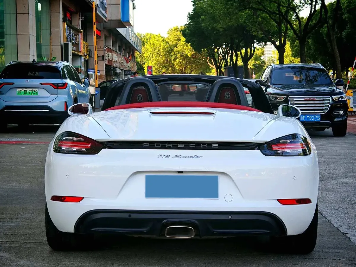 2020 Porsche 718 2.0T 250HP H4 7DCT,autocango,china used car exporter,china ev exporter,chinese used car exporter,chinese used ev exporter