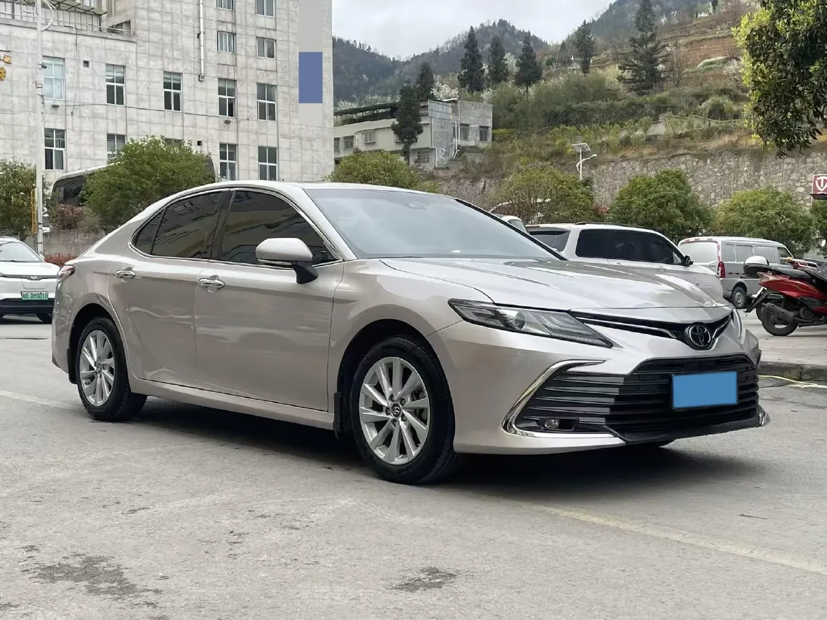2023 Toyota Camry 2.0L 177HP L4 CVT,autocango,china used car exporter,china ev exporter,chinese used car exporter,chinese used ev exporter