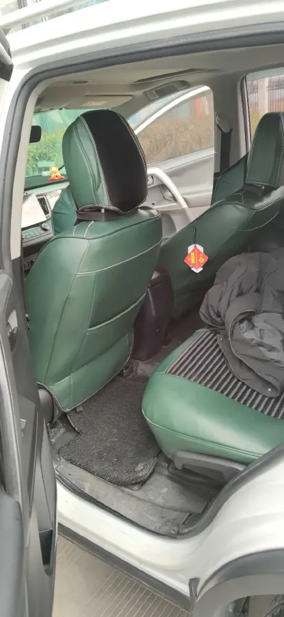 2019 Toyota RAV4 2.0L 151HP L4 CVT,autocango,china used car exporter,china ev exporter,chinese used car exporter,chinese used ev exporter