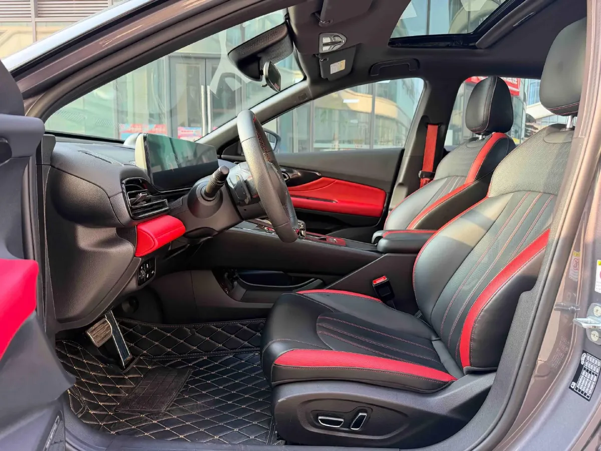 2021 GAC Trumpchi Empow 1.5T 177HP L4 7DCT,autocango,china used car exporter,china ev exporter,chinese used car exporter,chinese used ev exporter