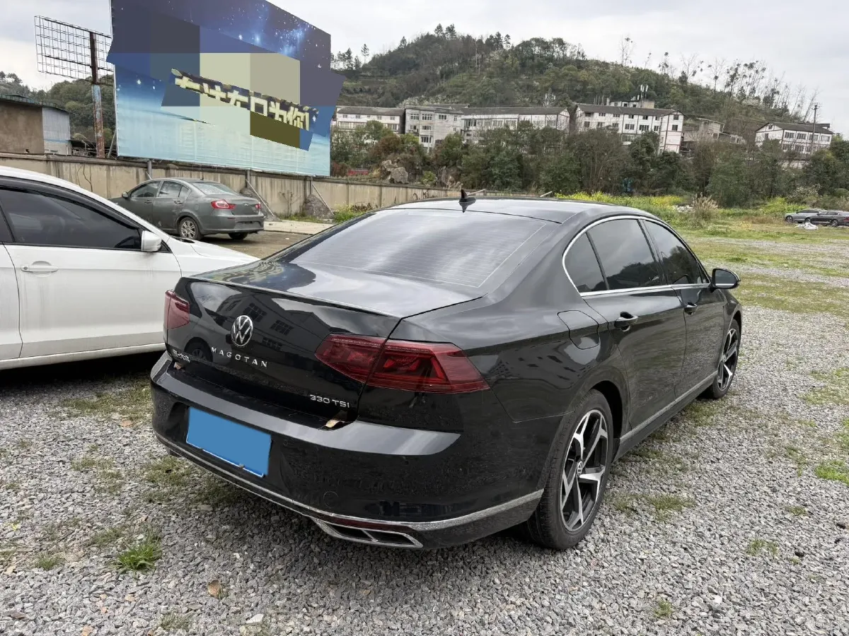 2023 Volkswagen Magotan 2.0T 186HP L4 7DCT,autocango,china used car exporter,china ev exporter,chinese used car exporter,chinese used ev exporter