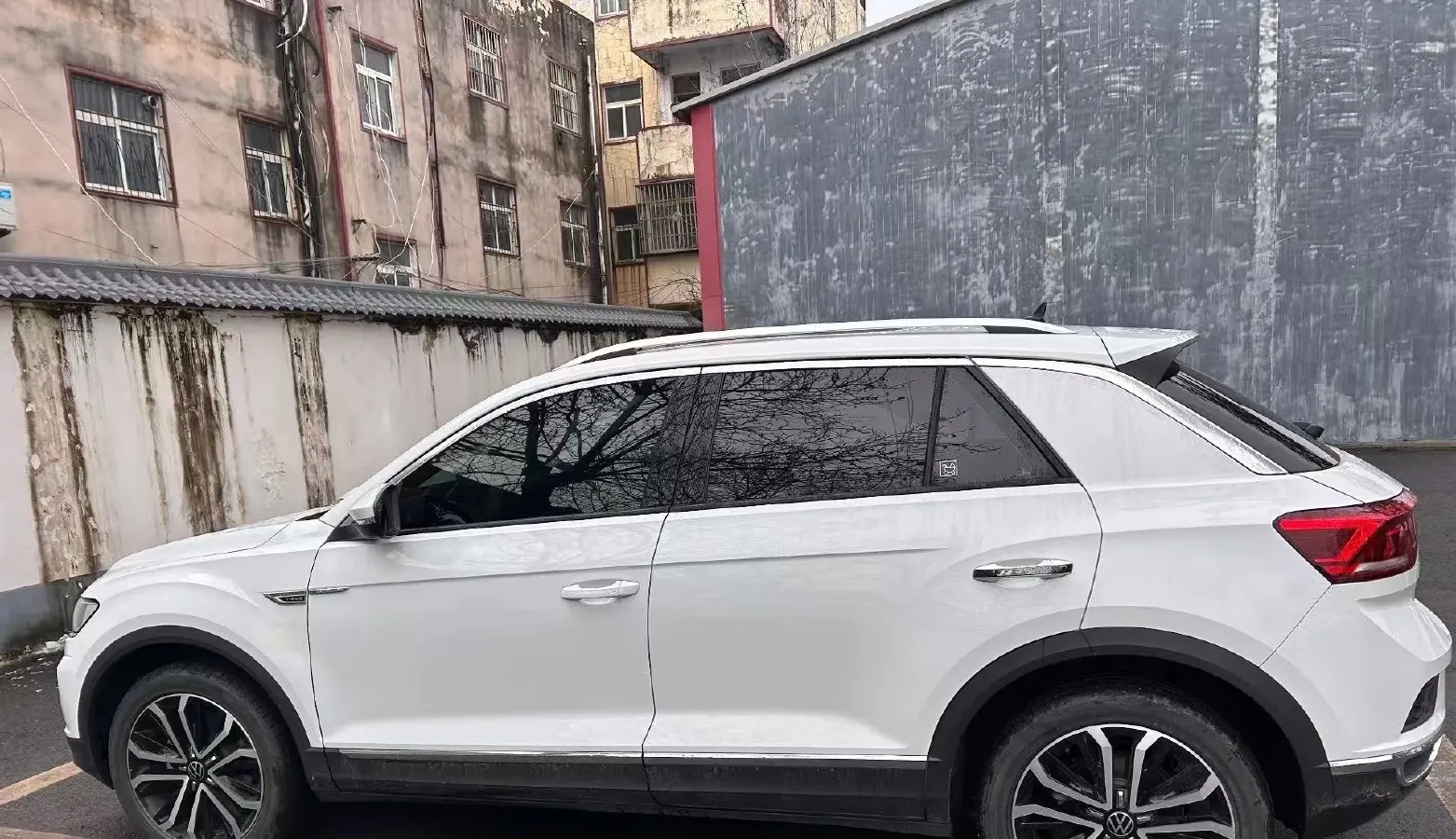 2022 Volkswagen T-Roc 1.4T 150HP L4 7DCT,autocango,china used car exporter,china ev exporter,chinese used car exporter,chinese used ev exporter