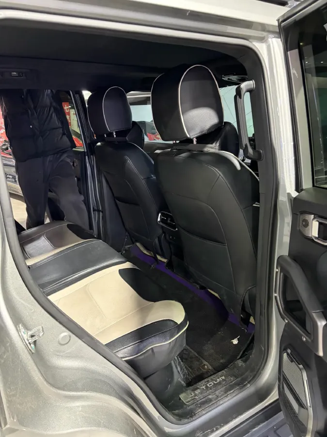 2024 Jetour ShanHai TravellerC-DM 1.5T 156HP L4 3DHT PHEV 43.24KWH,autocango,china used car exporter,china ev exporter,chinese used car exporter,chinese used ev exporter